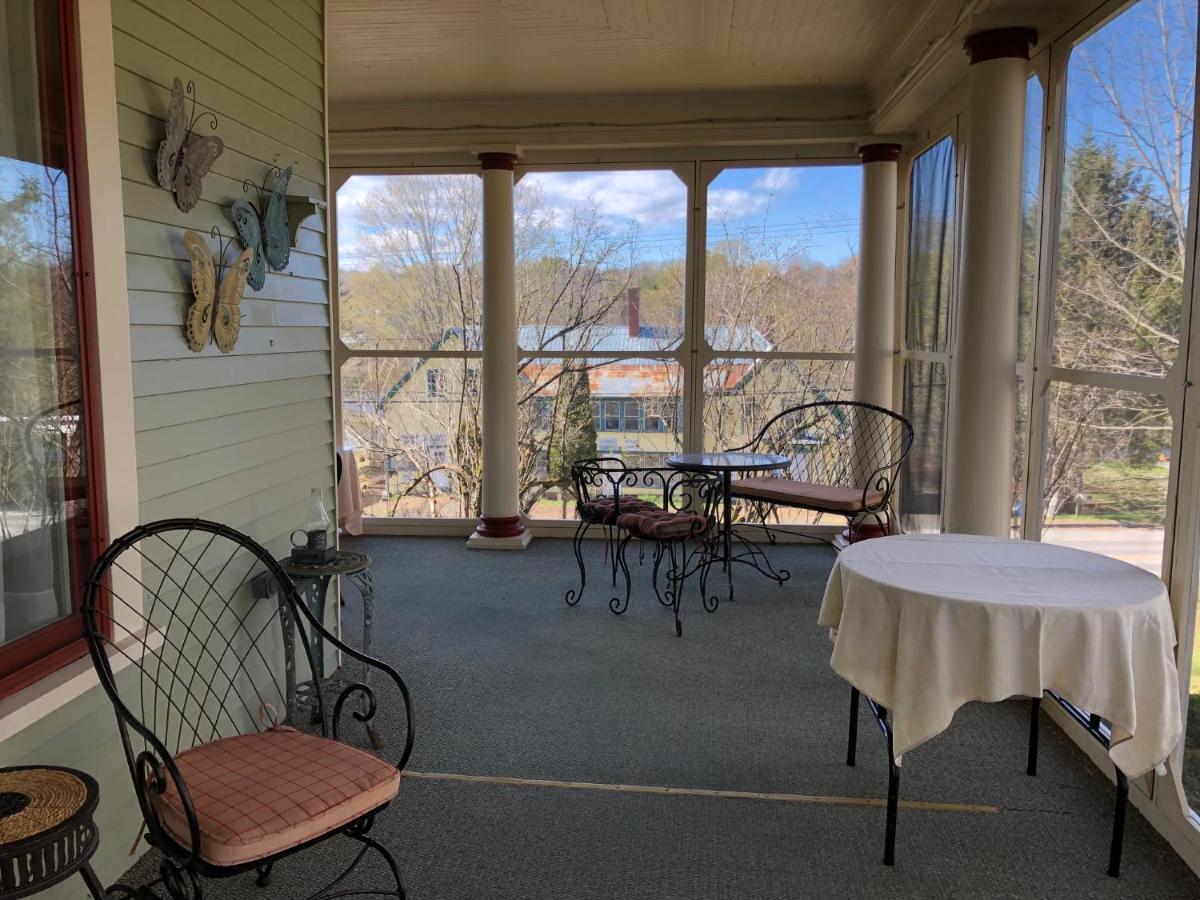 Guilford Bed And Breakfast エクステリア 写真