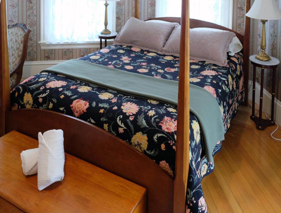 Guilford Bed And Breakfast エクステリア 写真