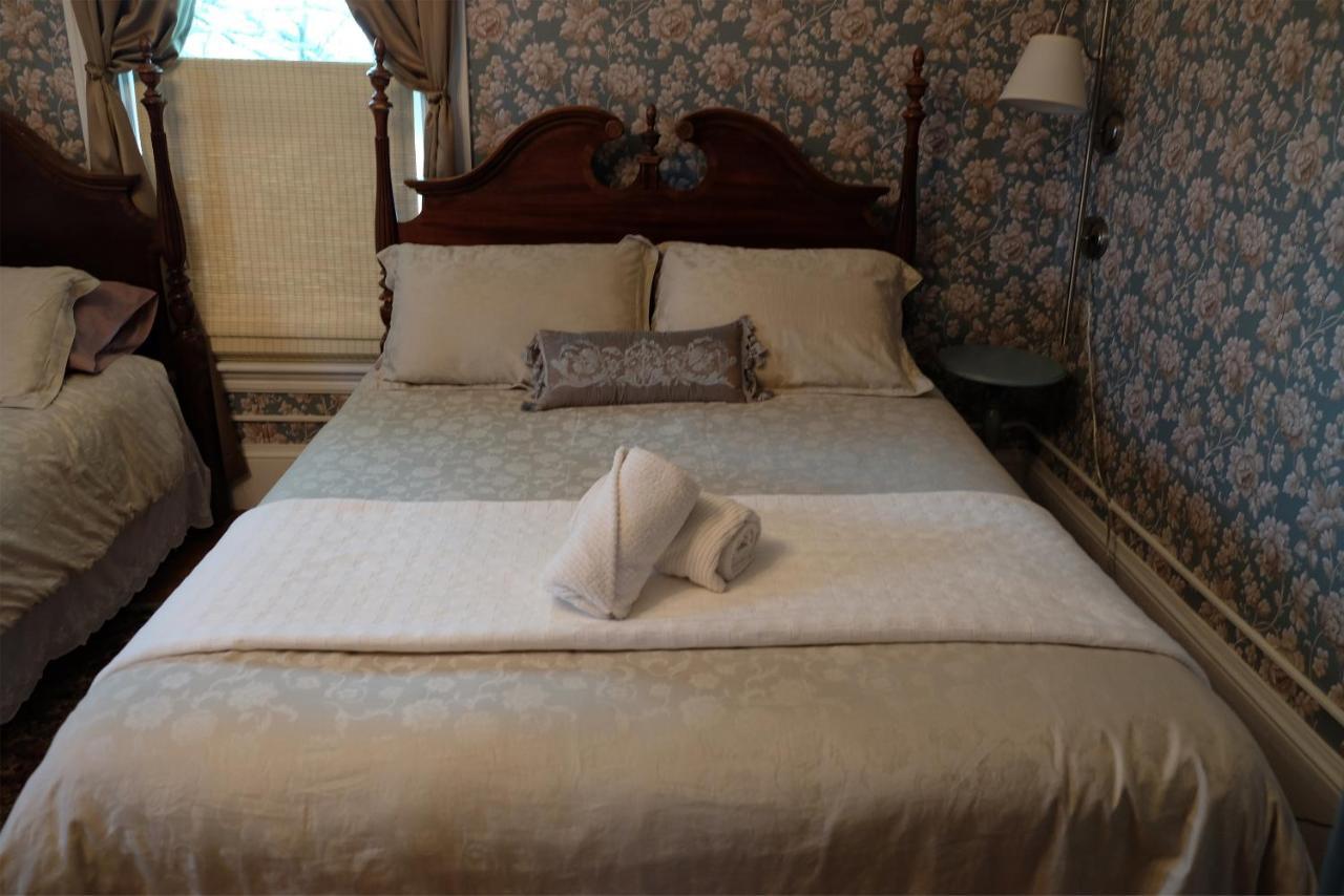 Guilford Bed And Breakfast エクステリア 写真