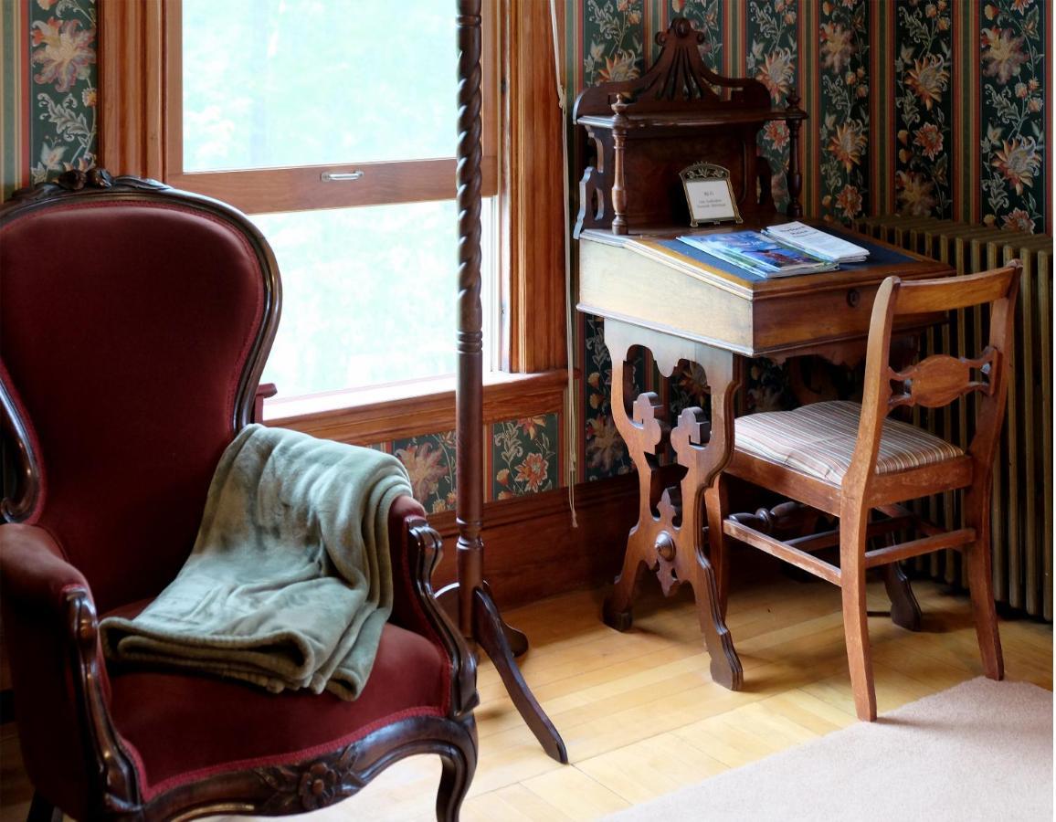 Guilford Bed And Breakfast エクステリア 写真
