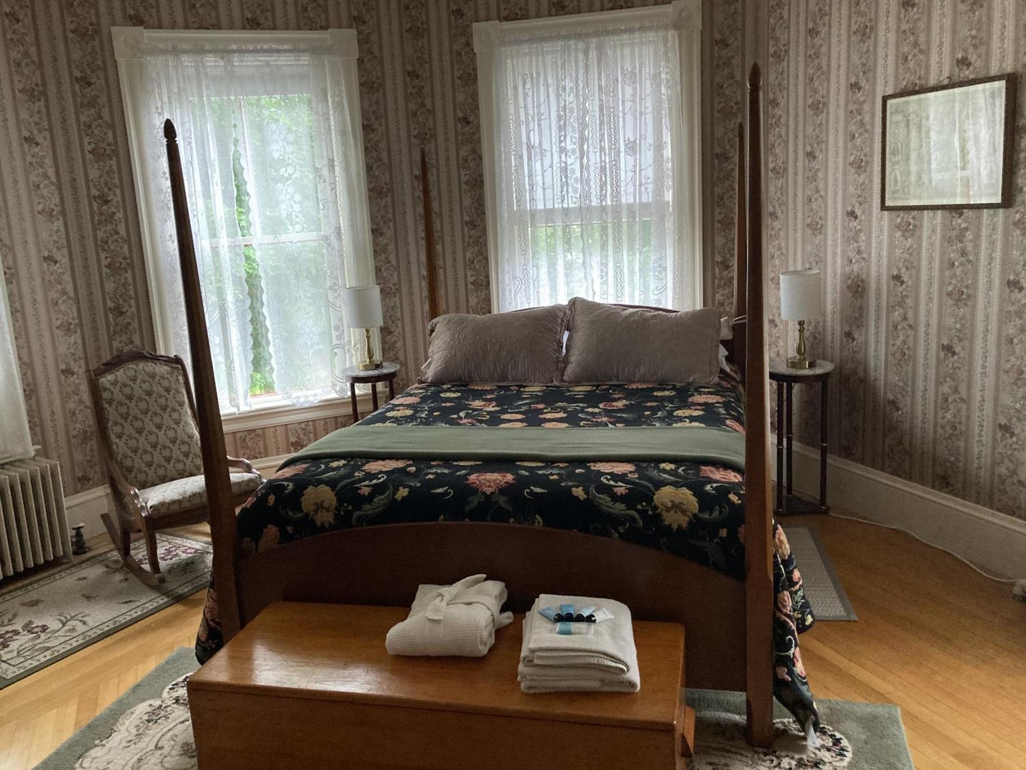 Guilford Bed And Breakfast エクステリア 写真
